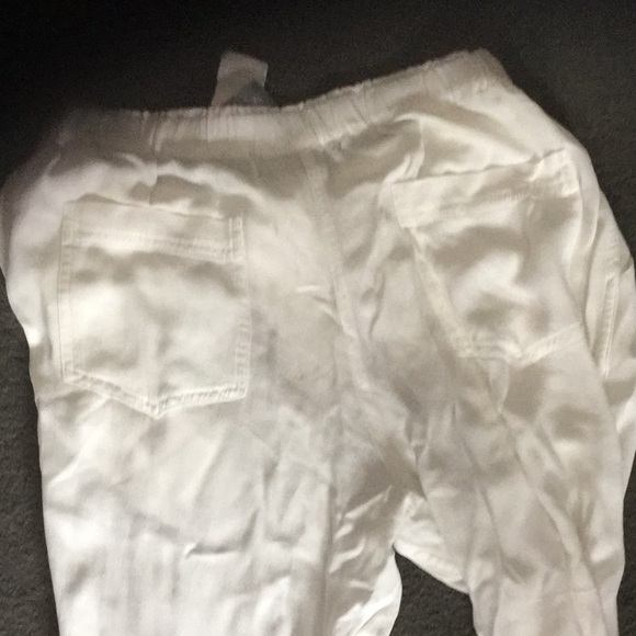 ALC PANTS 100% viscose. Sorry need to be pressed - Picture 3 of 3